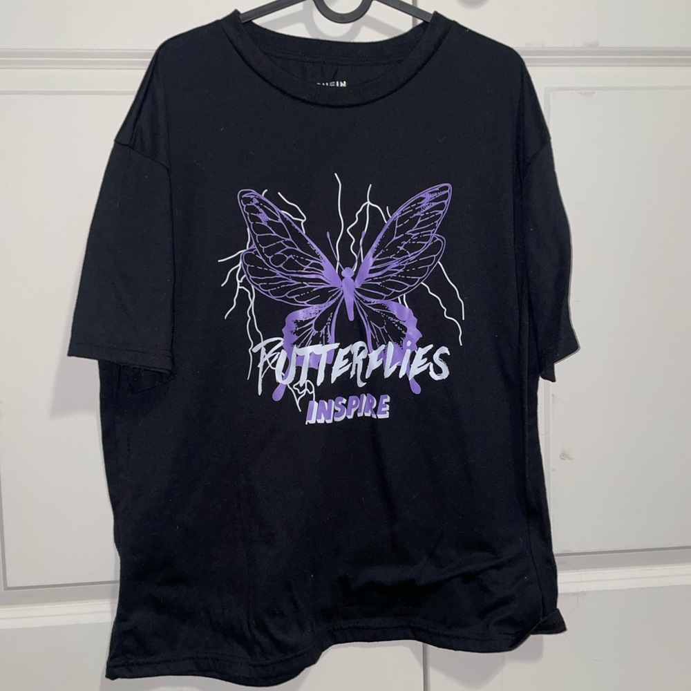 butterflies inspire size small oversized short sleeve tee